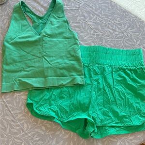 JoyLab Vibrant Green Women's Athletic Set